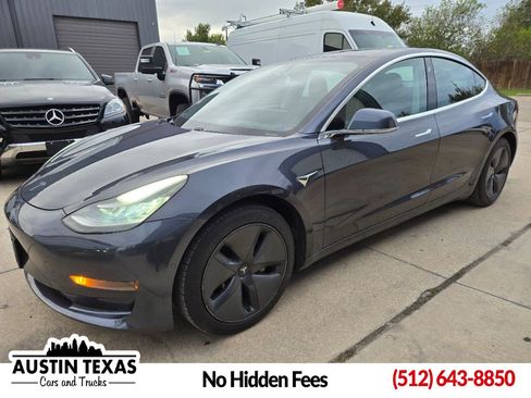 Used 2020 Tesla Model 3 Standard Range Plus image 1