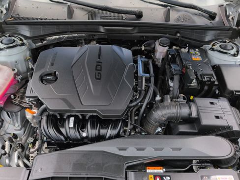 Used 2025 Hyundai Sonata SEL FWD image 15