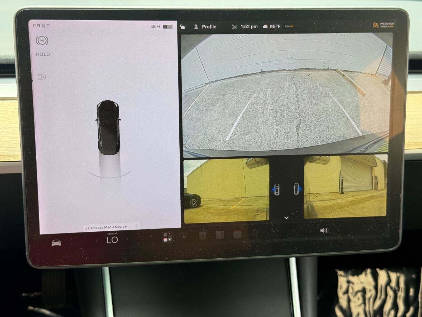 Used 2018 Tesla Model 3 Long Range RWD image 32