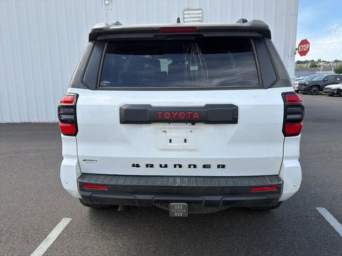 Certified 2025 Toyota 4Runner TRD Off-Road AWD/4WD image 7