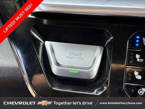 Used 2023 GMC Sierra 1500 Denali AWD/4WD image 24