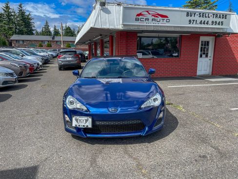 Used 2015 Scion FR-S RWD image 6