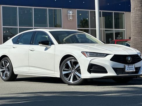 New 2025 Acura TLX w/ Technology Package image 2