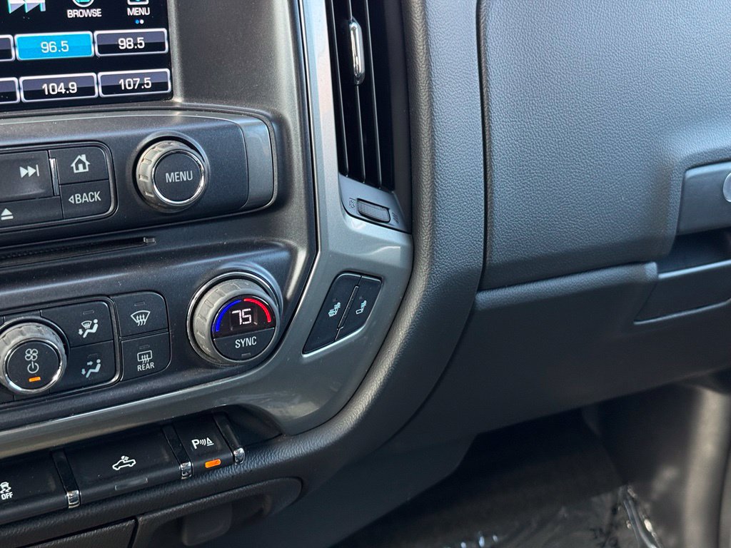 Used 2018 Chevrolet Silverado 1500 LT w/ All Star Edition AWD/4WD image 18