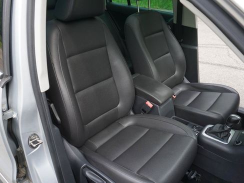 Used 2016 Volkswagen Tiguan SE FWD image 20