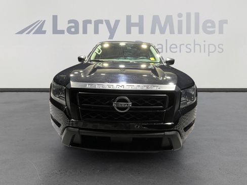 Certified 2022 Nissan Frontier S image 8