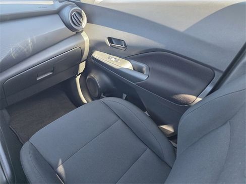 Used 2023 Nissan Kicks S image 25