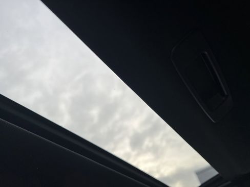 New 2025 Jeep Grand Cherokee L Altitude image 31