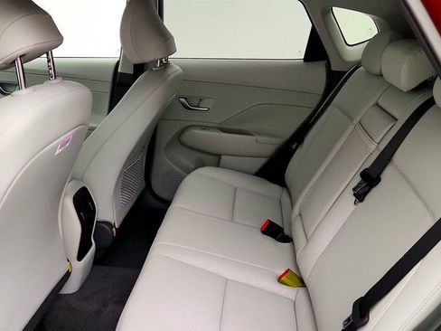 Used 2025 Hyundai Kona Limited AWD/4WD image 21