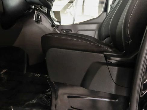 Used 2023 Ford Transit 350 XLT RWD image 20