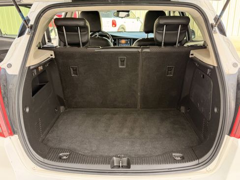 Used 2020 Buick Encore Preferred image 22