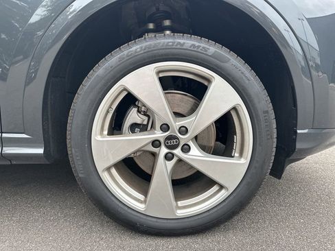Certified 2025 Audi Q5 Premium w/ Premium Plus AWD/4WD image 7