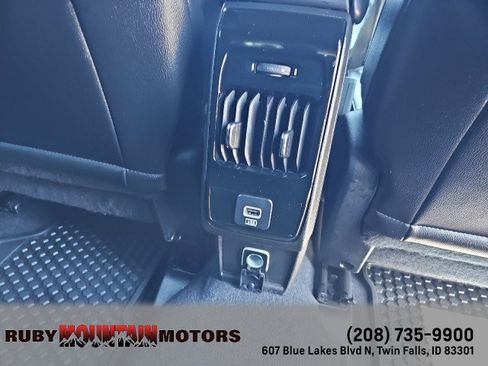 Used 2025 Jeep Compass Trailhawk AWD/4WD image 31