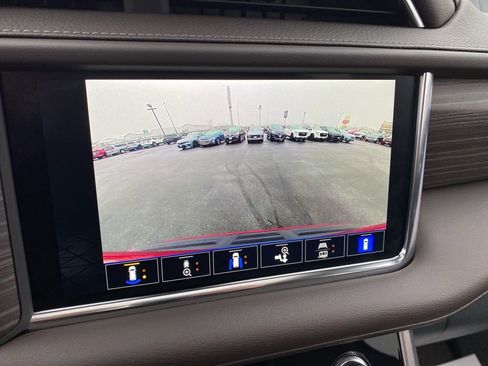 Used 2024 GMC Yukon Denali w/ Max Trailering Package image 26