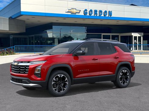 New 2026 Chevrolet Equinox LT w/ Convenience Package II image 2