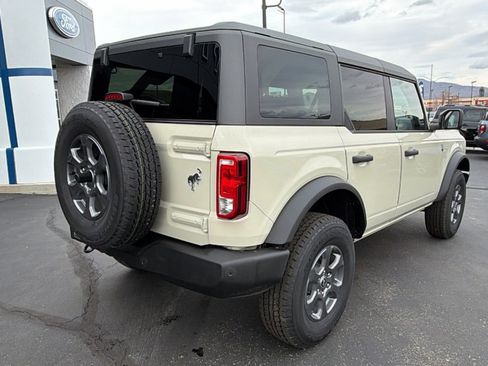 New 2026 Ford Bronco Big Bend image 3