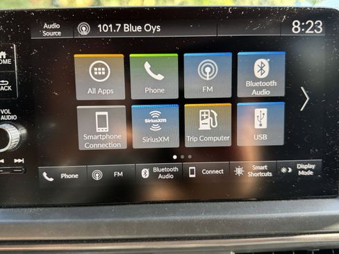 Used 2025 Honda Pilot TrailSport image 24