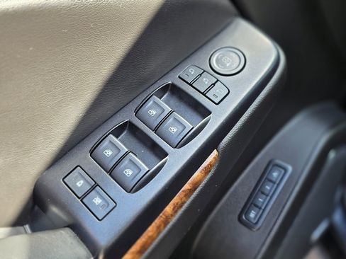 Used 2017 Chevrolet Suburban Premier w/ Max Trailering Package image 31