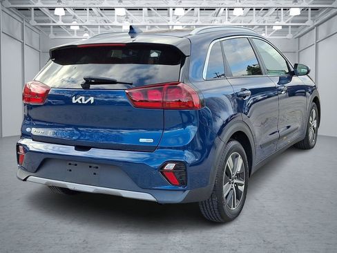 Used 2022 Kia Niro LXS image 5