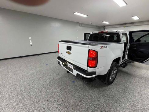 Used 2016 Chevrolet Colorado Z71 RWD image 25