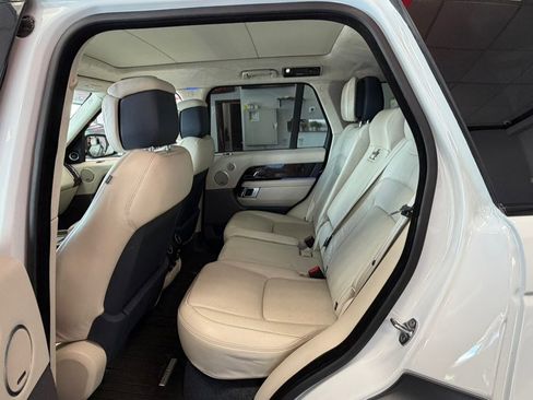 Used 2019 Land Rover Range Rover Supercharged AWD/4WD image 22