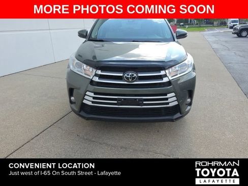 Used 2018 Toyota Highlander XLE AWD/4WD image 2