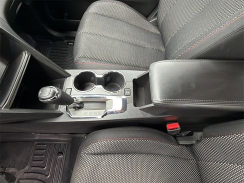 Used 2016 Chevrolet Equinox LS image 3