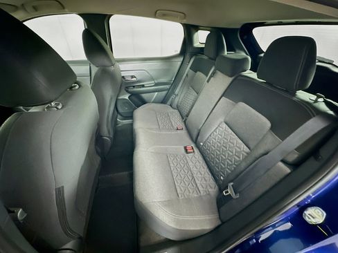 Used 2025 Nissan Kicks SV FWD image 26