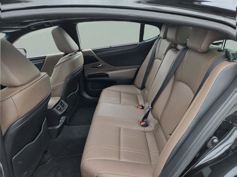 Used 2024 Lexus ES 350 Ultra Luxury w/ Accessory Package (Z2) FWD image 28
