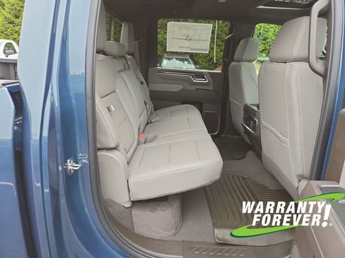 New 2026 Chevrolet Silverado 3500 LTZ w/ LTZ Premium Package AWD/4WD image 17
