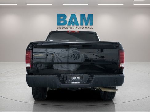 Used 2024 RAM 1500 Warlock AWD/4WD image 6