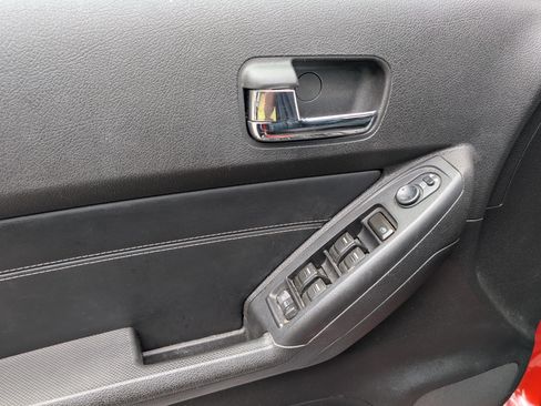 Used 2008 HUMMER H3 Luxury AWD/4WD image 16