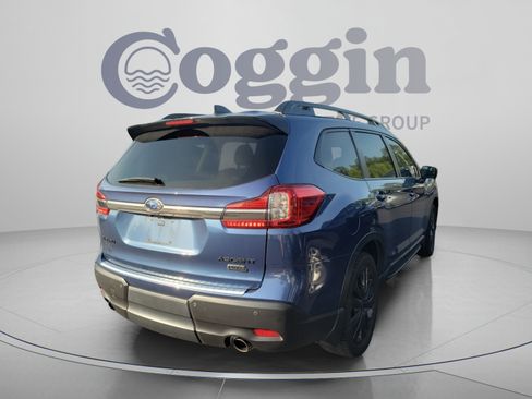 Used 2022 Subaru Ascent Onyx Edition AWD/4WD image 5