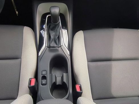Used 2024 Toyota Corolla LE image 14