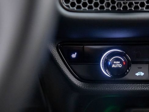 Certified 2026 Honda HR-V Sport image 26