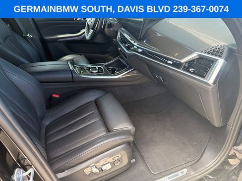 Certified 2024 BMW X7 M60i AWD/4WD image 28