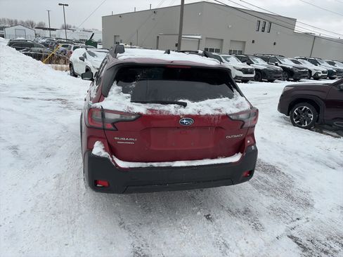 Used 2023 Subaru Outback Premium image 6