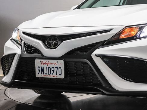 Certified 2024 Toyota Camry SE FWD image 8