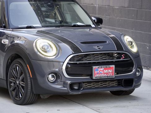 Used 2020 MINI Cooper S image 2