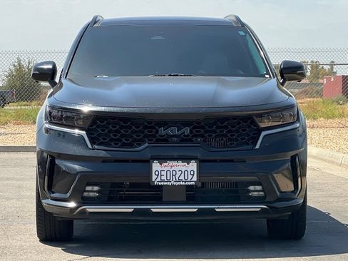 Used 2023 Kia Sorento SX Prestige AWD/4WD image 11