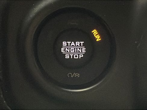 Used 2021 Jeep Wrangler Rubicon AWD/4WD image 21