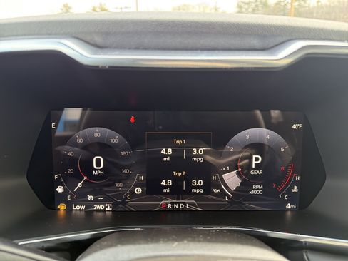 New 2026 GMC Canyon Elevation w/ Convenience Package image 17