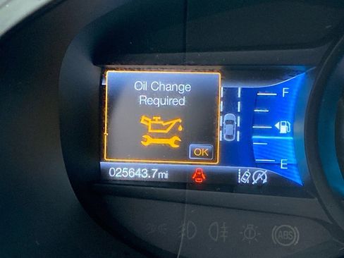 Used 2024 Ford Edge SEL w/ Convenience Package image 19