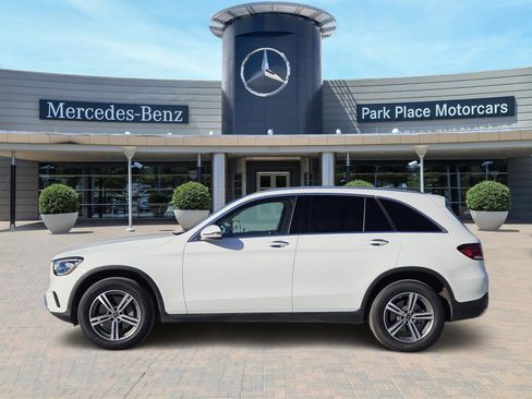 Used 2020 Mercedes-Benz GLC 300 image 3