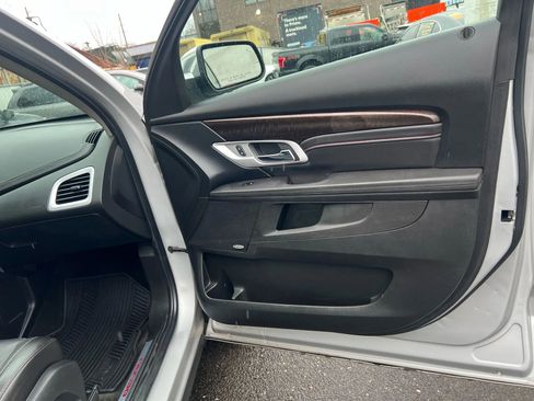 Used 2017 GMC Terrain Denali image 31