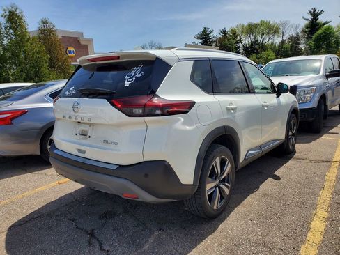 Used 2021 Nissan Rogue SL w/ Premium Package AWD/4WD image 3