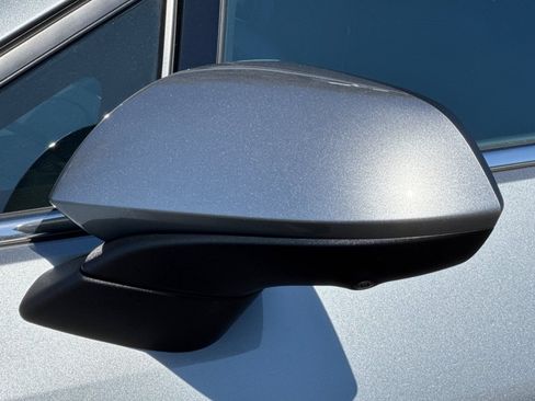 Used 2026 Chevrolet Equinox EV LT FWD image 49