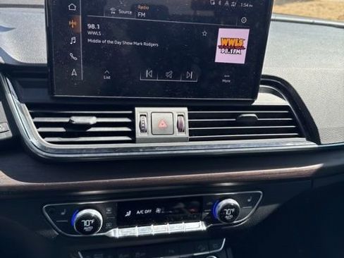 Used 2021 Audi Q5 2.0T Premium Plus w/ Premium Plus Package image 11