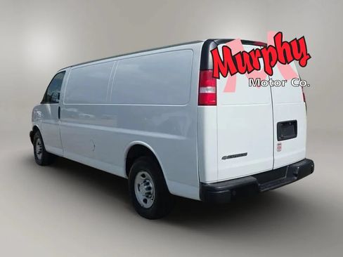 Used 2020 Chevrolet Express 3500 Extended w/ Driver Convenience Package RWD image 6