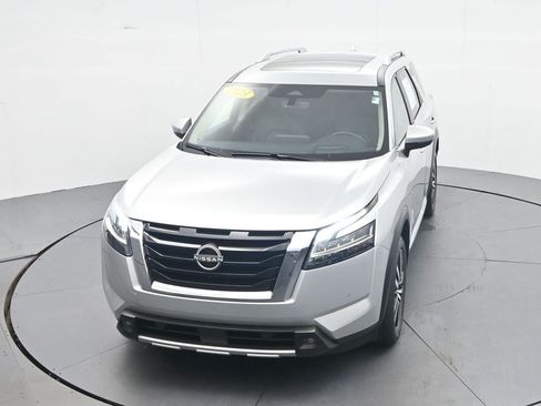 Used 2023 Nissan Pathfinder Platinum AWD/4WD image 27